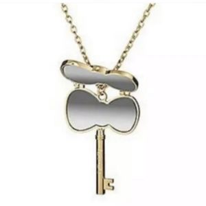 COPY - Hello Kitty Mirror key